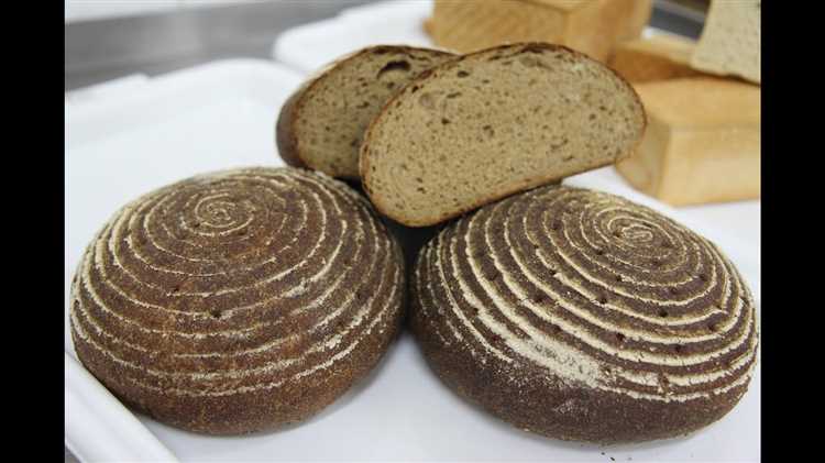 Формы для хлеба с антиклеевым покрытием: ключ к легкому извлечению хлеба.