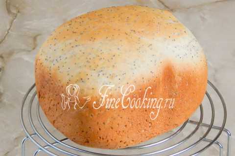 Особенности осенней выпечки: белый хлеб с маком и лимонной цедрой