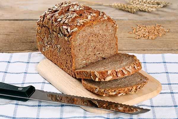 Специальные добавки: что делает хлеб особенным