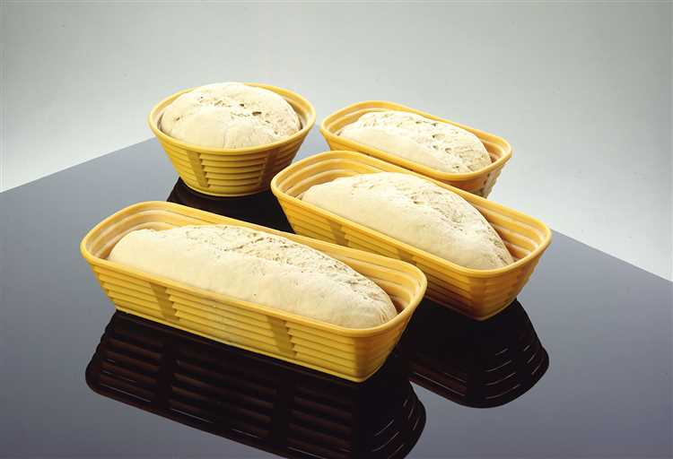 Использование форм и формочек для хлеба с влажным тестом