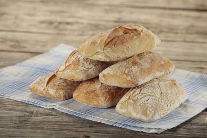 История и рецепты итальянского чиабатта в хлебопечке