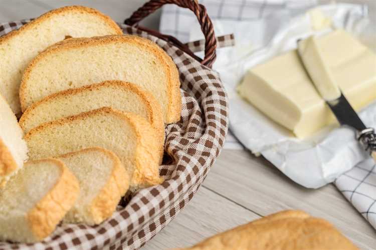 Рецепты для торжественных случаев: вкусный хлеб с курагой и изюмом в хлебопечке