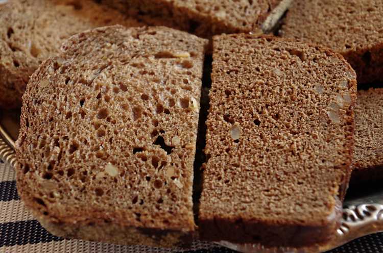 Как приготовить бездрожжевой чёрный хлеб с добавлением солода