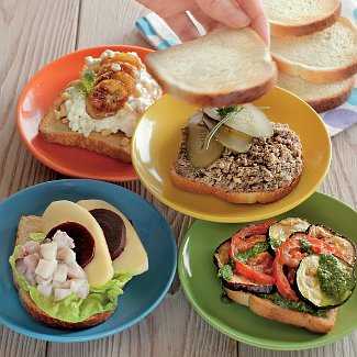 Сэндвичи с разными сортами хлеба: от простых до роскошных