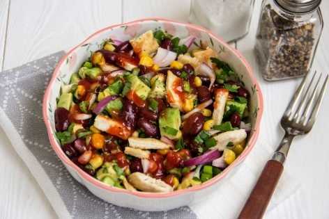 Тортильи с мексиканскими бобы: полезное и сытное блюдо для веганов Тортильи с мексиканскими бобы: полезное и сытное блюдо для веганов