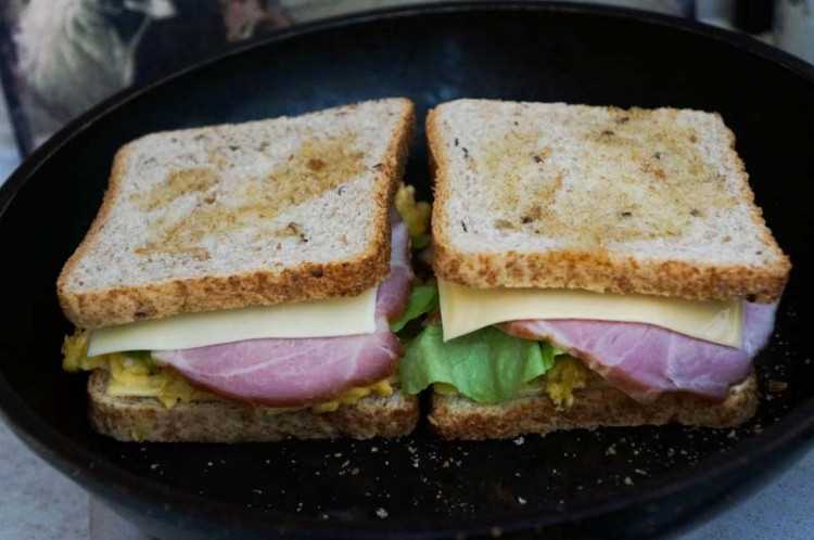 Идеальные сэндвичи: как правильно жарить хлеб на гриле